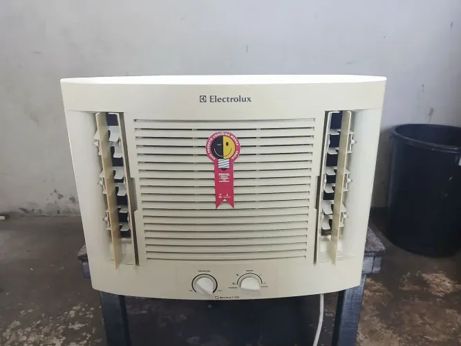 Ar condicionado Electrolux 7500Btus entrego