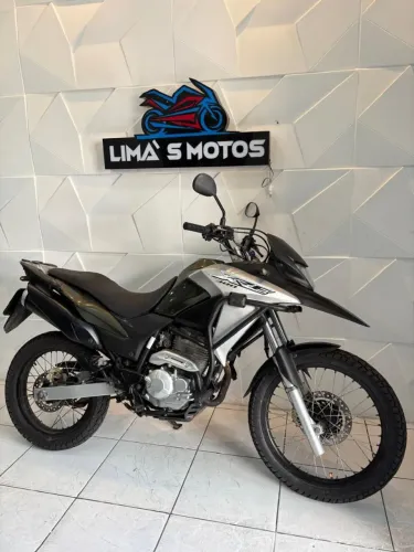 VENDO OU TROCO HONDA XRE 300 2018 ( LIMAS MOTOS)