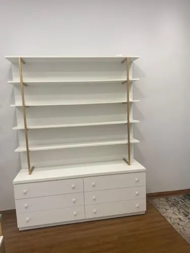 Estante Expositora com Gaveteiro Branco - Ideal para Loja, Quarto ou Closet