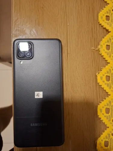 Samsung A12  *