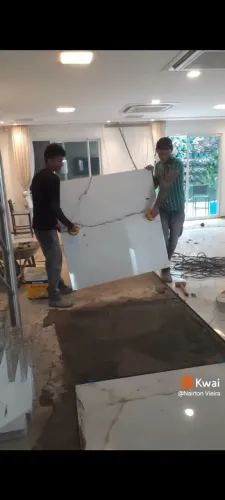 Azulejista instalador de piso e porcelanato de todo o tamanho todo tipo de acabamento