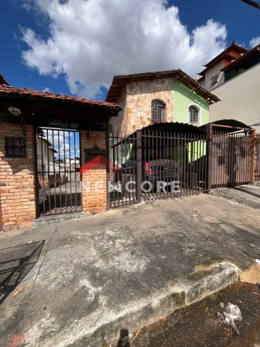 Casa de condomínio em Rua Joinville - Copacabana - Belo Horizonte/MG