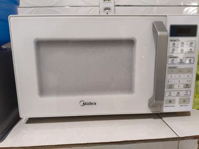 Microondas NAO ESTA FUNCIONANDO