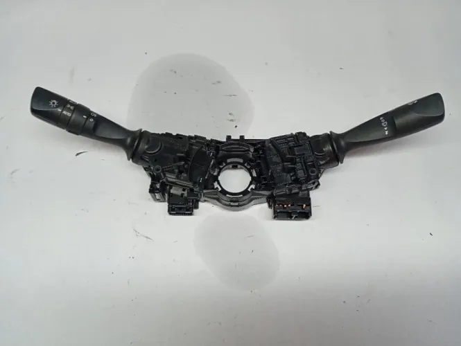 Chave seta limpador orig toyota hilux sw4 2016 á 2024. B79