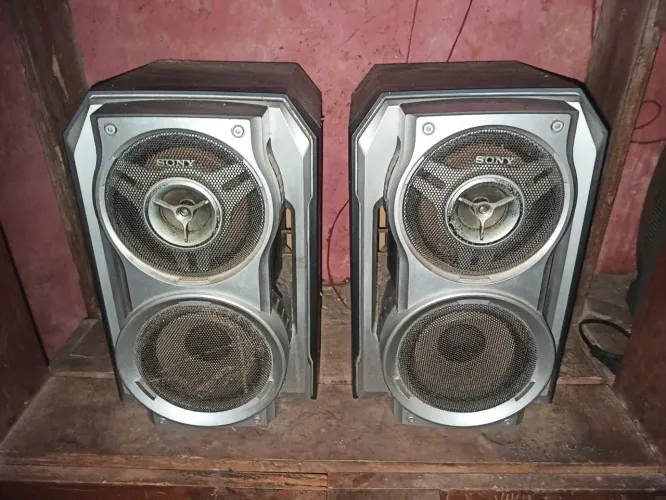 Caixas de som Sony para vender funcionando perfeitamente