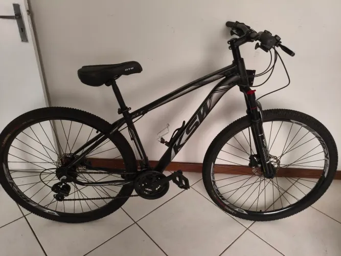 Bicicleta MTB nova