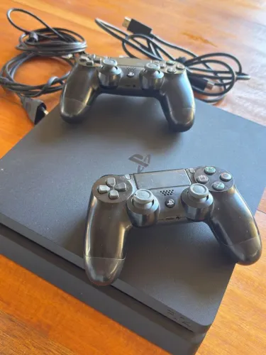 Vendo PlayStation 4