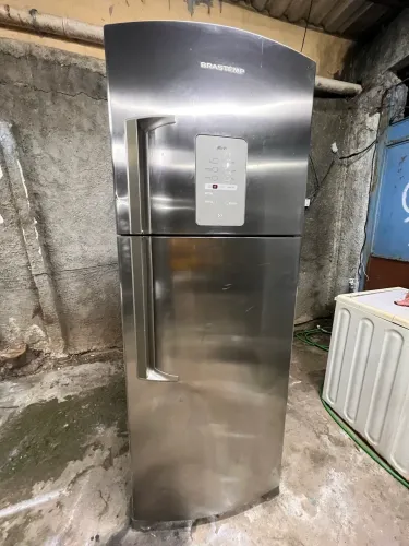 Geladeira Inox Frost Free Brastemp