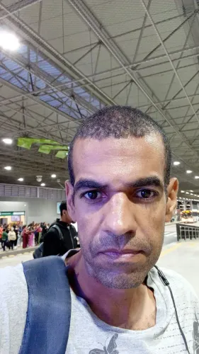 Meio oficial de eletricista 
