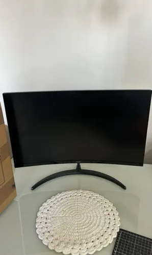 Monitor Curvo 27P Gamer 144Hz