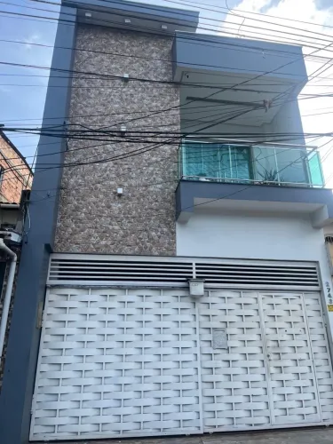 CASA DE ALTO PADRÃO NA CREMAÇÃO