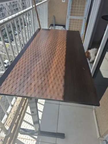 Vende-se mesa de escritório