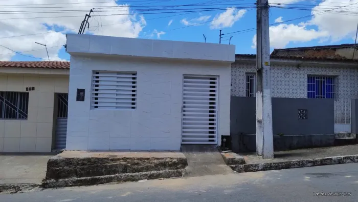 Vendo casa e troco por outra