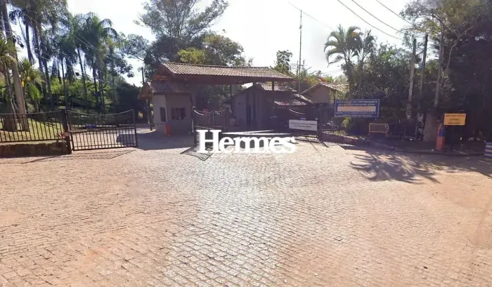 Terreno à Venda no Condomínio Bosque de Notre Dame (Clube dos Médicos) Sousas