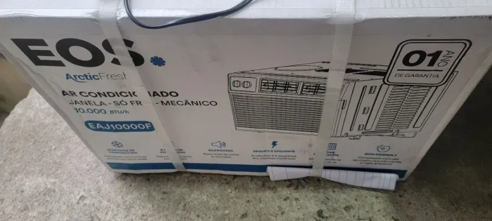 Ar-Condicionado Janela 10000 BTUs EOS Só Frio EAJ10000F 110V