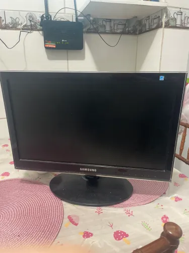 Monitor Samsung 20 Polegadas LCD TFT