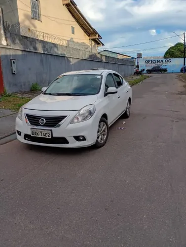 Nissan Versa SL 1.6 16V Flex Fuel 4P Mec. 2014