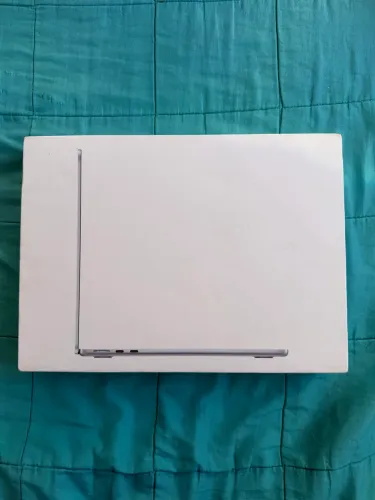 MacBook m5 Air