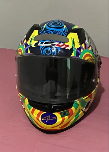 Capacete ls2