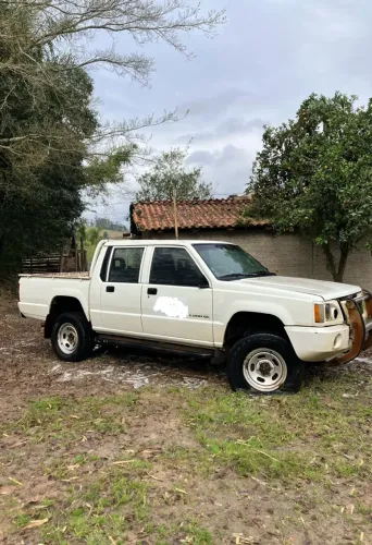 Mitsubishi L200 GL 2.5 4X4 CD Diesel 2005