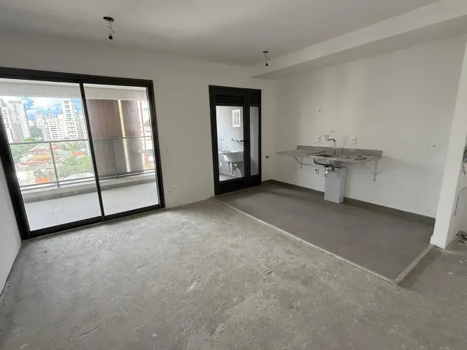 Apto a Venda no Condominio Pedroso 737
