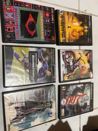 Lote com 58 Jogos de PlayStation 2 (PS2) - Único Dono