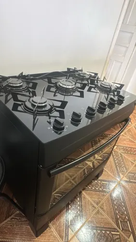 Fogão Itatiaia 5 Bocas Preto com Mesa de Vidro