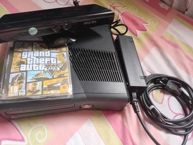 Xbox 360 slim defeito 