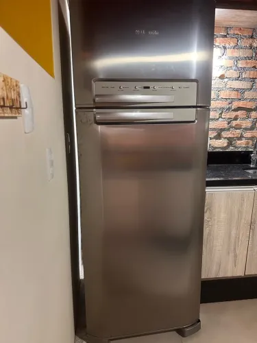 Geladeira 480l Inox Eletrolux 