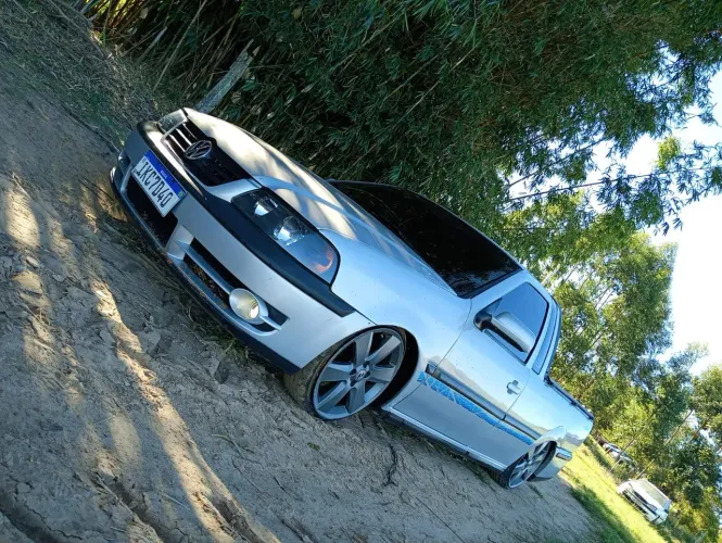Volkswagen Saveiro FUN 1.8 99cv/ City E S.surf 1.6 2001