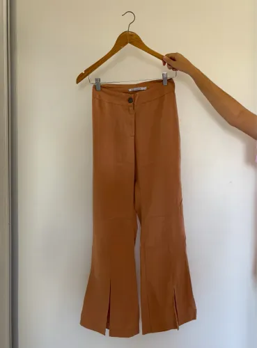 Calça Flare