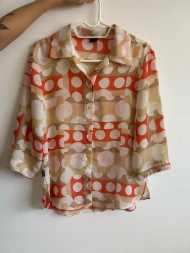 Blusas de botão vintage