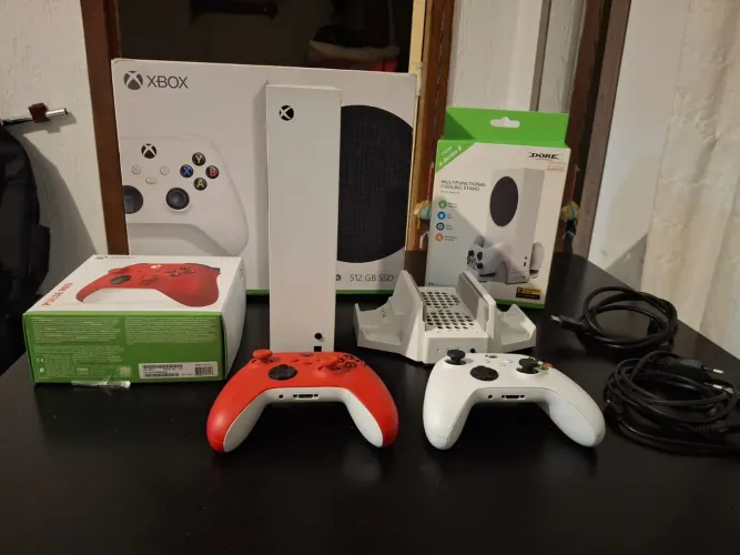 CONSOLE Xbox Series S 512GB + 1 controle + 1 base carregadora 