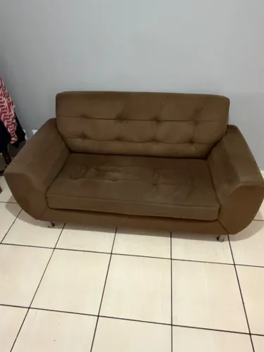Vendo Sofá 2 lugares usado