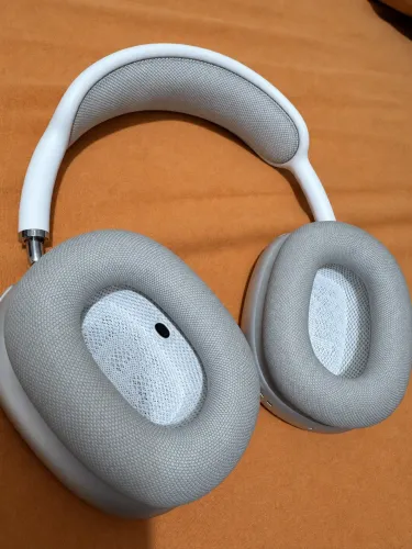 AirPods Max