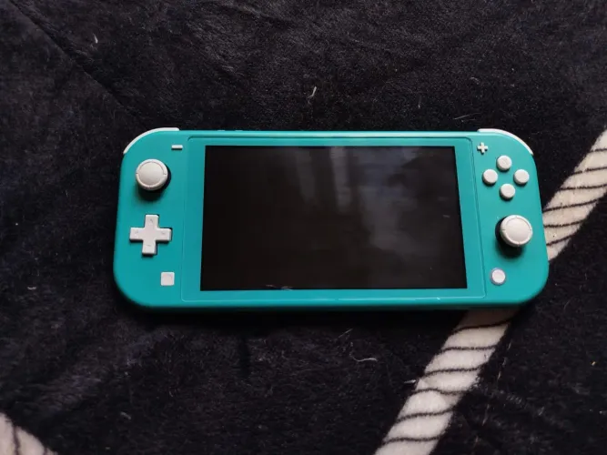 Nintendo Switch Verde Turquesa DESBLOQUEADO