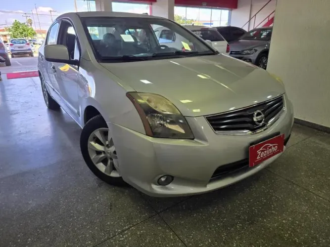 Nissan Sentra S 2.0 Flexstart 16V Aut. 2013