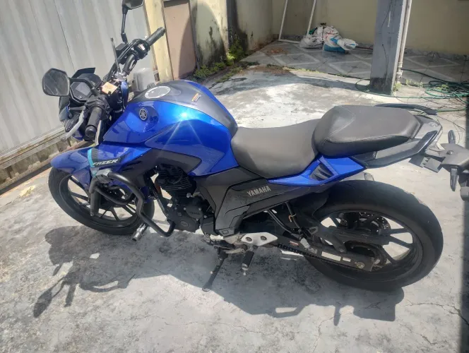 Fazer 250 fz25
