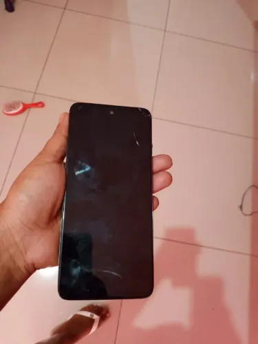 Moto g35 para tira peças ou quem querer arrumar 