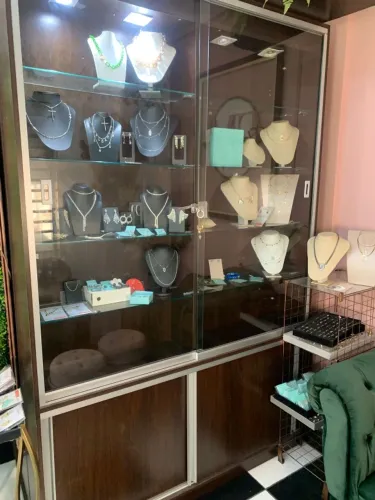 Vitrine e Prateleiras!