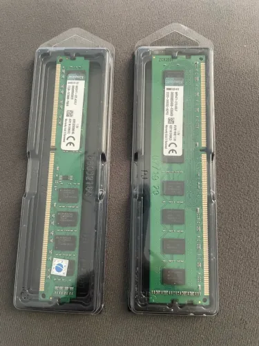Vendo memória RAM
