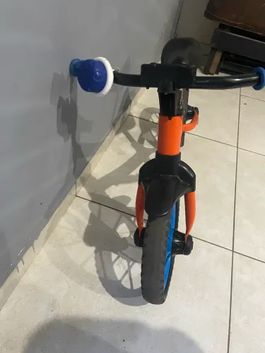 Bicicleta de equilíbrio