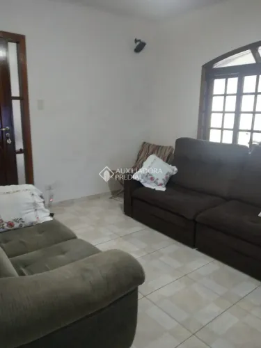 Casa à venda na Vila Scarpelli em Santo André