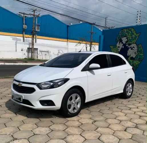 Chevrolet Onix Hatch LT 1.0 8V Flex Mec. 4P 2019