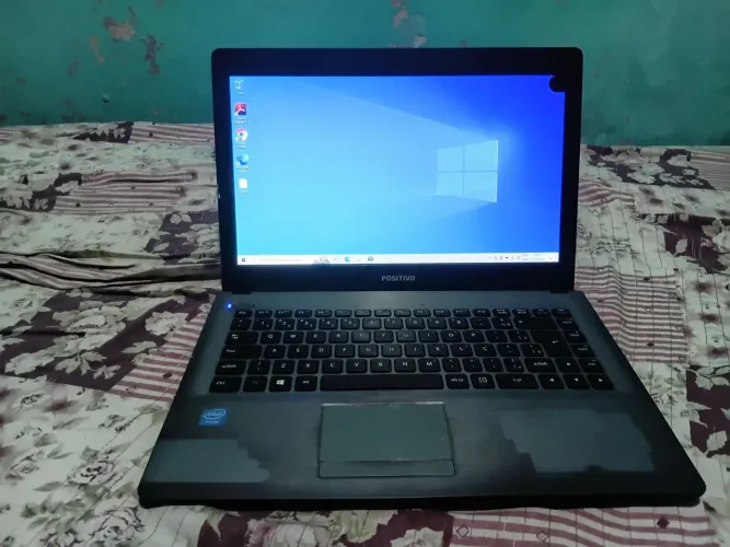 Notebook Positivo 