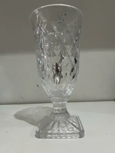 Suqueira de vidro 2 litros em perfeito estado !
