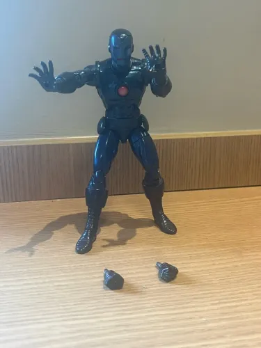 Iron man/Homem de ferro Stealth suit preto Marvel Legends