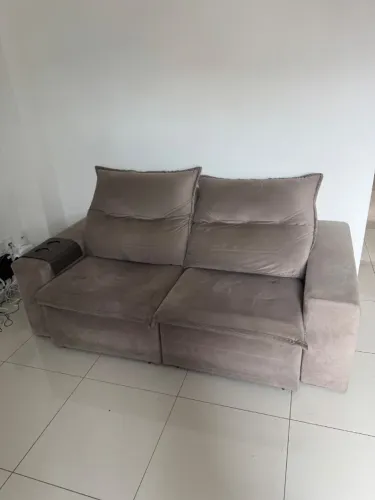 Sofá Retrátil e Reclinável