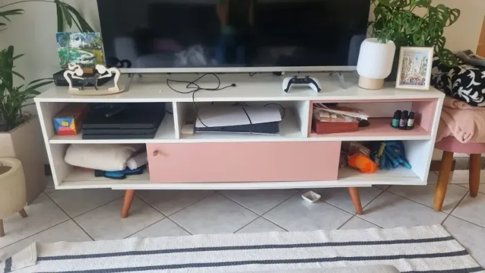 Rack para tv branco e rosa 160cm