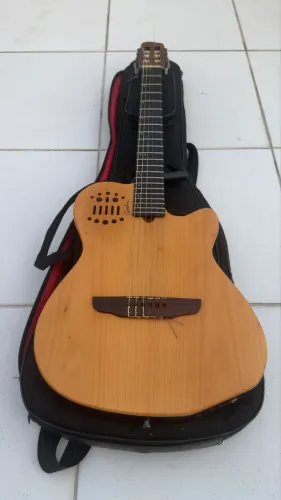 Violão Godin ACS 2005